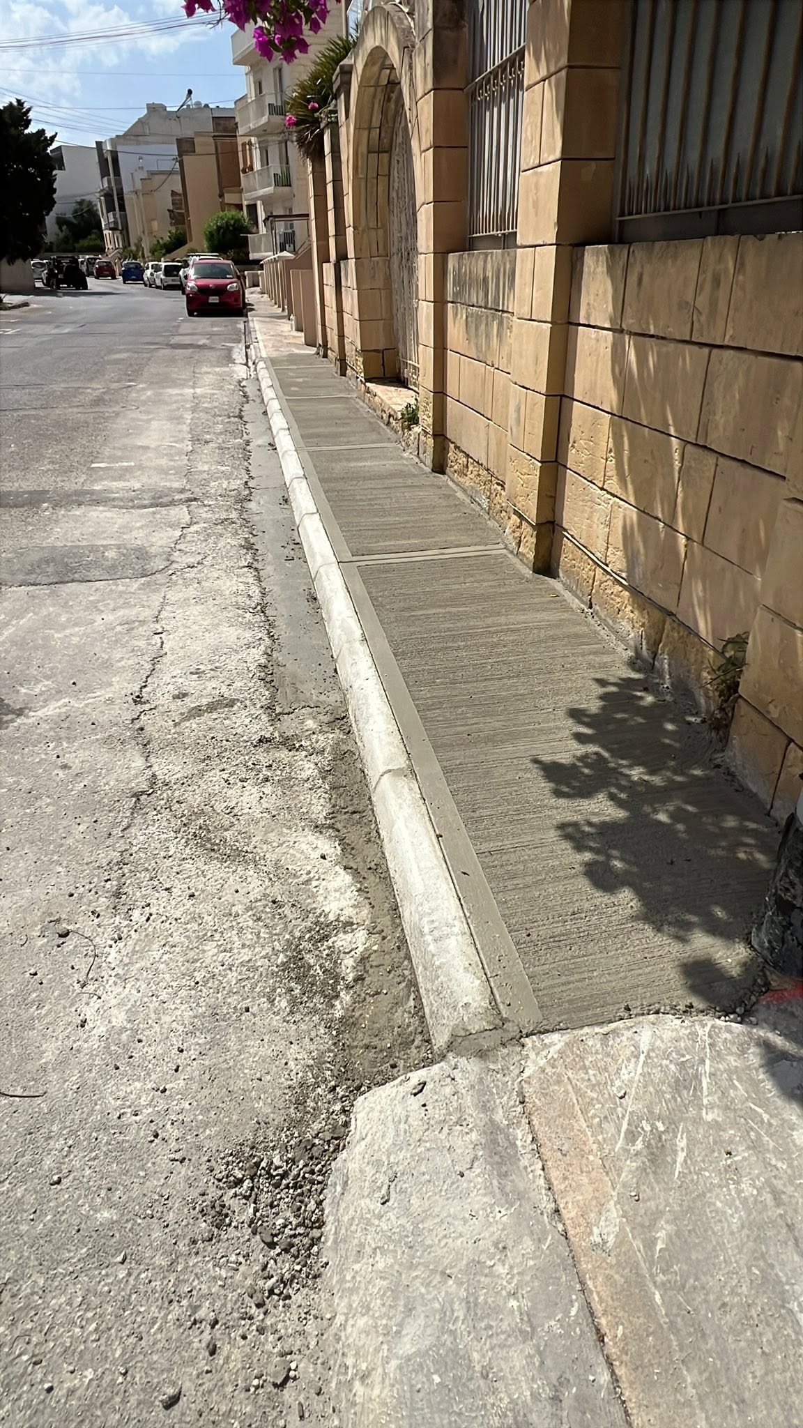 Footpaths and kerb in Mosta